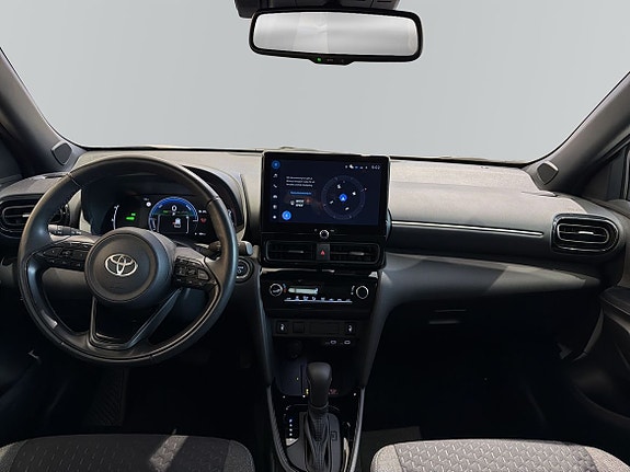 Toyota Yaris Cross 8 of 14