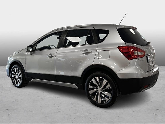 Suzuki S-Cross 2 of 17