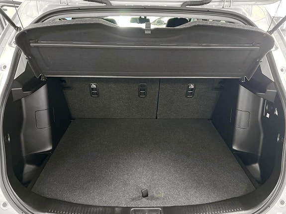 Suzuki S-Cross 10 of 17