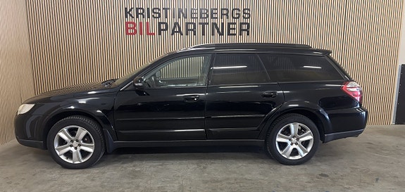 SUBARU OUTBACK 2.5 4WD 173 ch 4X4 BVA - CUIR - PANO - ATTELAGE - 261000 KM