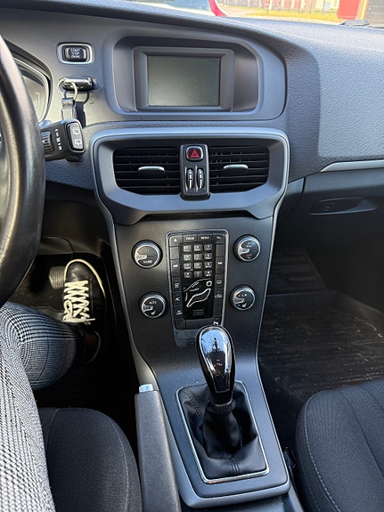 Volvo V40 6 of 6