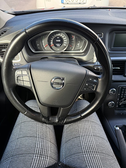Volvo V40 5 of 6