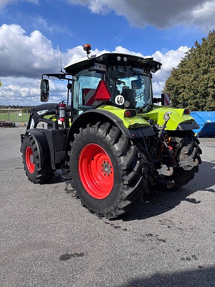 CLAAS ARION 660 CMATIC 3 of 12