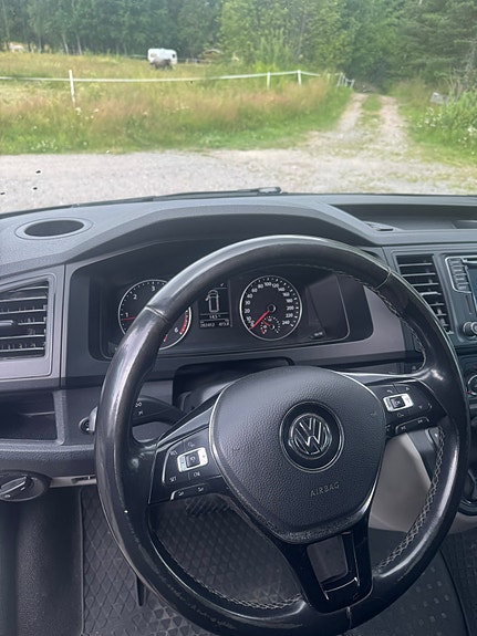 Volkswagen Transporter 8 of 9