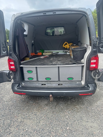 Volkswagen Transporter 9 of 9