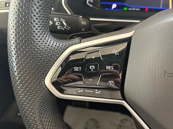 Volkswagen Tiguan 21 of 24