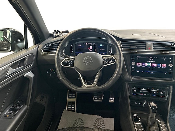Volkswagen Tiguan 11 of 24