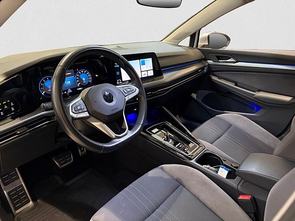 Volkswagen Golf Alltrack 7 of 13