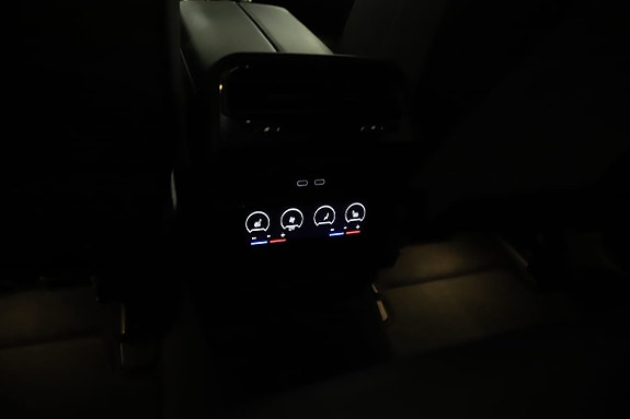BMW 520d 12 of 14