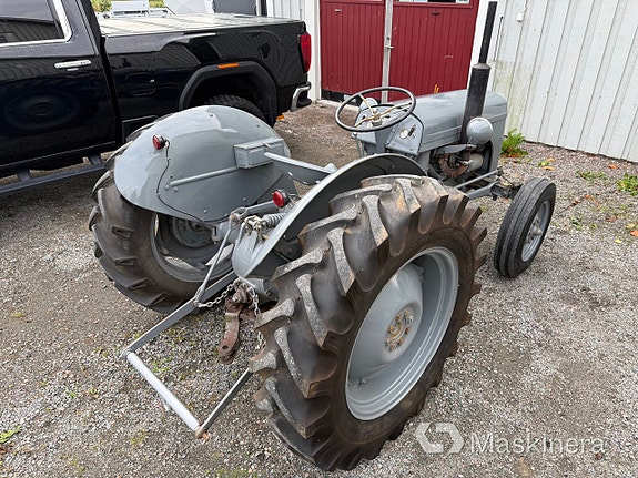 Grålle Massey Ferguson TEA 20 5 of 27