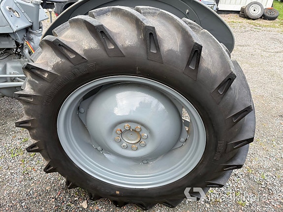 Grålle Massey Ferguson TEA 20 19 of 27