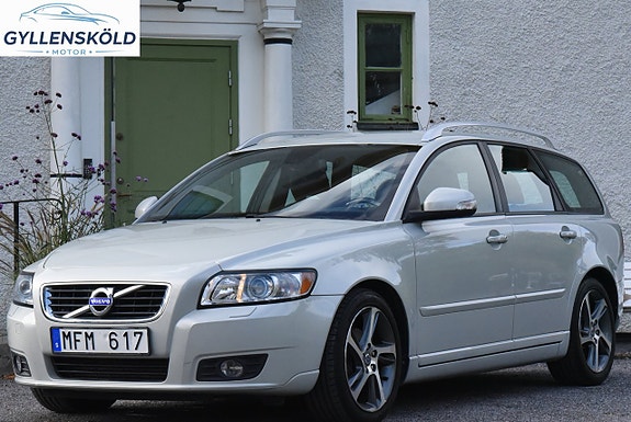Volvo V50 8 of 15