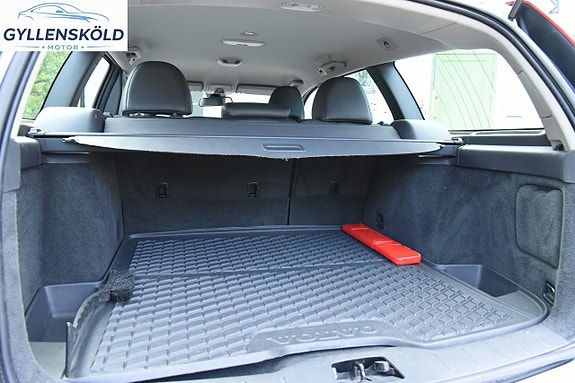 Volvo V50 15 of 15