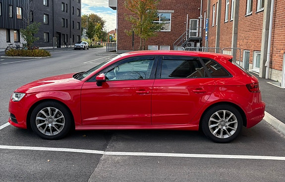 Audi A3 8 of 9