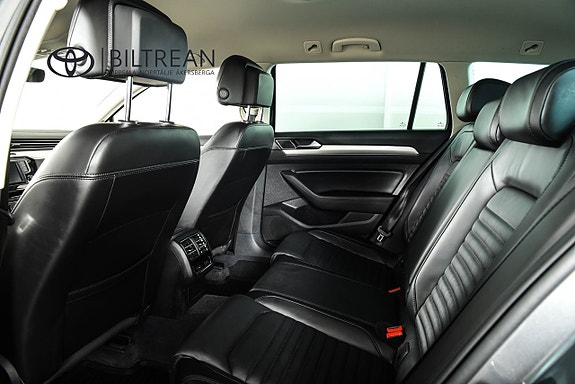 Volkswagen Passat Alltrack 7 of 18