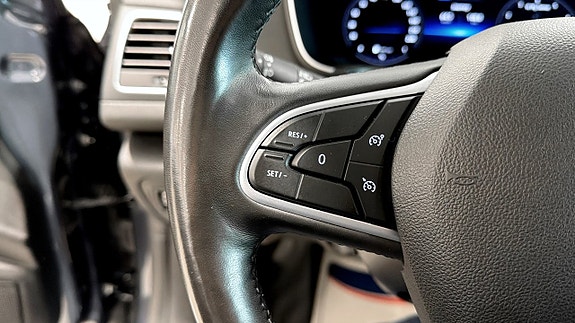 Renault Megane 11 of 17