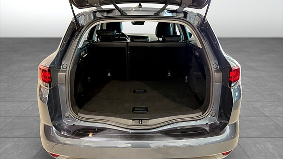 Renault Megane 10 of 17
