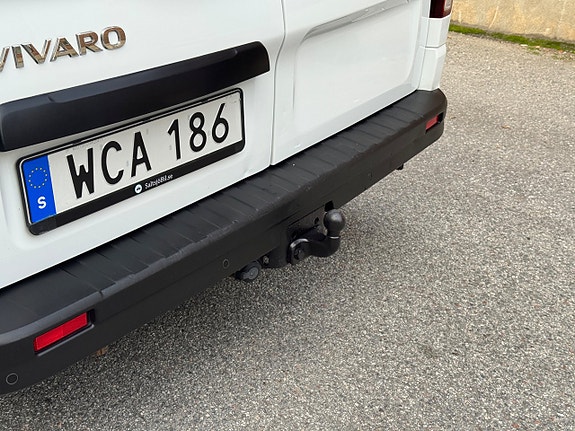 Opel Vivaro 9 of 21