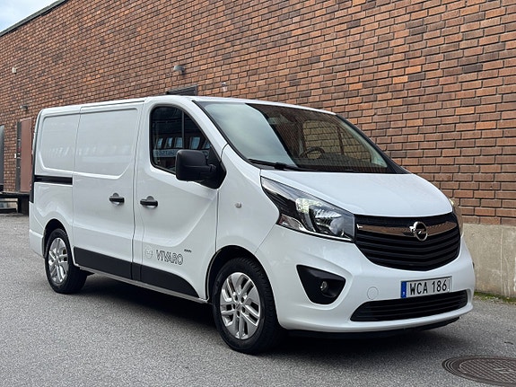 Opel Vivaro 7 of 21