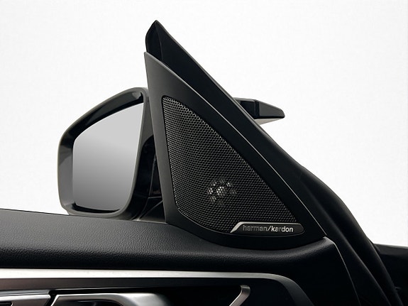 BMW i4 15 of 30