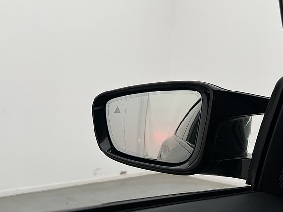BMW i4 25 of 30