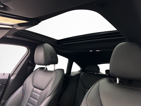 BMW i4 14 of 30