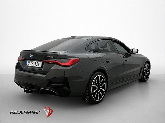 BMW i4 10 of 30