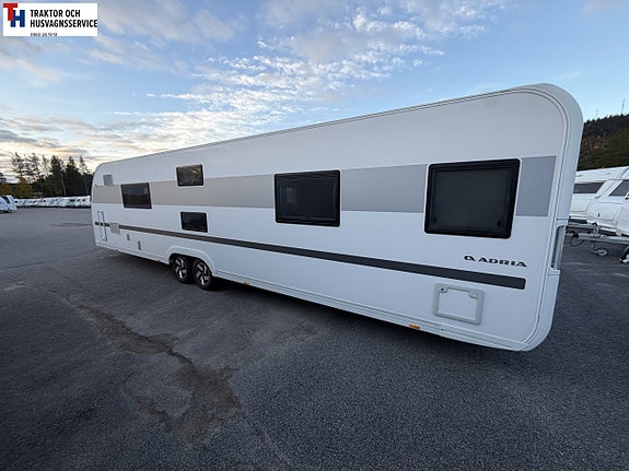 Adria ALPINA 903 HT med AC, Markis, Momsad -23 4 of 21