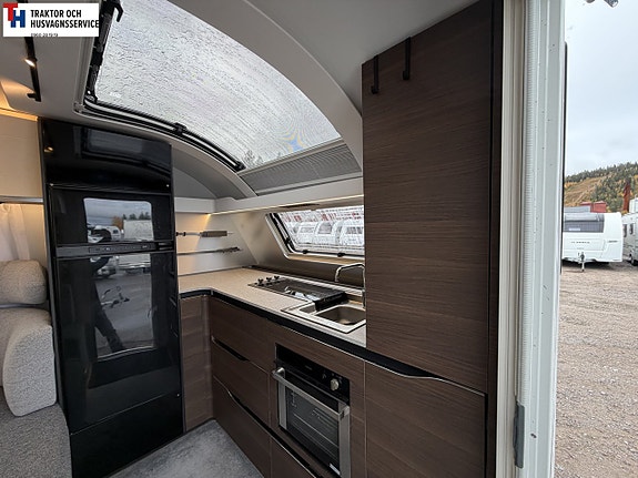 Adria ALPINA 903 HT med AC, Markis, Momsad -23 6 of 21