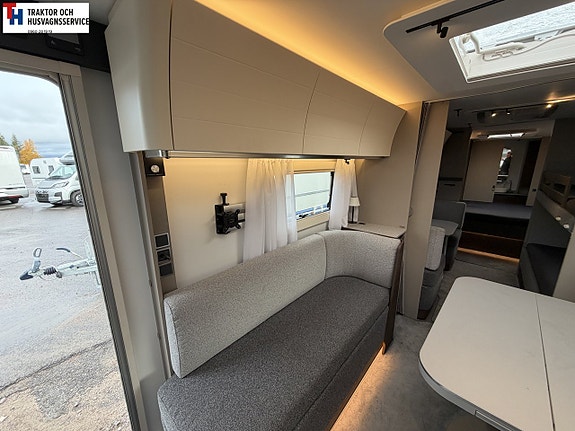 Adria ALPINA 903 HT med AC, Markis, Momsad -23 9 of 21