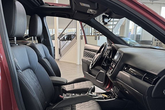 Mitsubishi Outlander 6 of 14