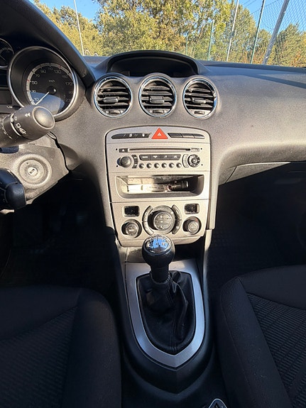 Peugeot 308 12 of 17