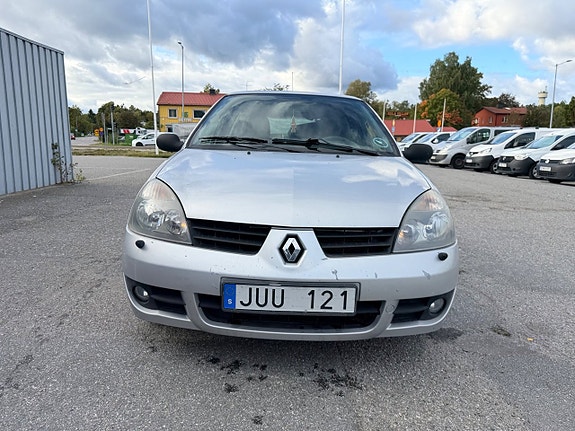 Renault Clio 5 of 9
