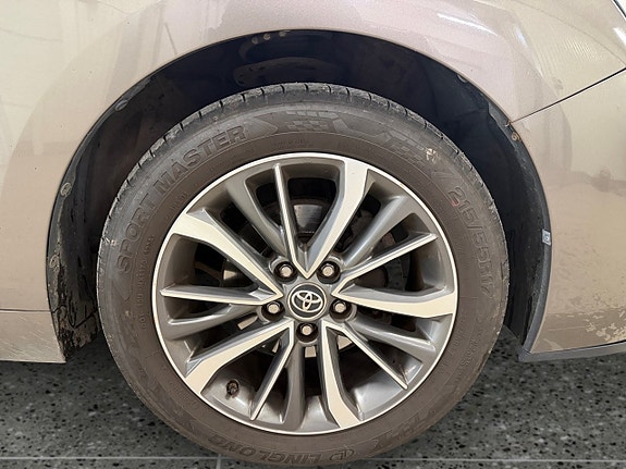 Toyota Verso 15 of 17