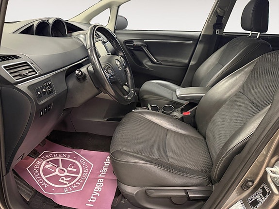 Toyota Verso 9 of 17