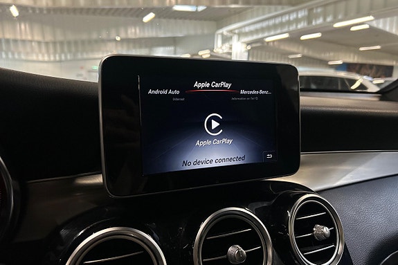 Mercedes-Benz GLC250 22 of 27