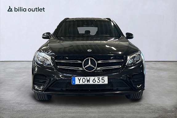 Mercedes-Benz GLC250 3 of 27