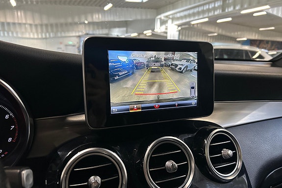 Mercedes-Benz GLC250 20 of 27