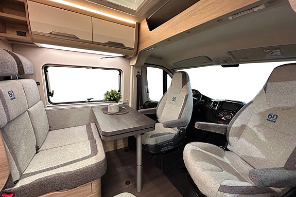 Knaus BOXSTAR 600 STREET 60 YEARS AUTOMAT Dieselvärmare SOLCELL 5 of 30
