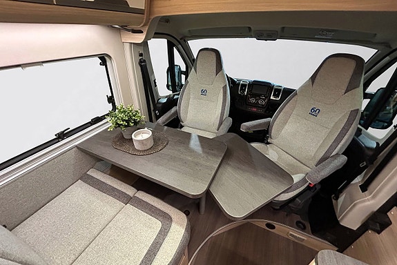 Knaus BOXSTAR 600 STREET 60 YEARS AUTOMAT Dieselvärmare SOLCELL 11 of 30