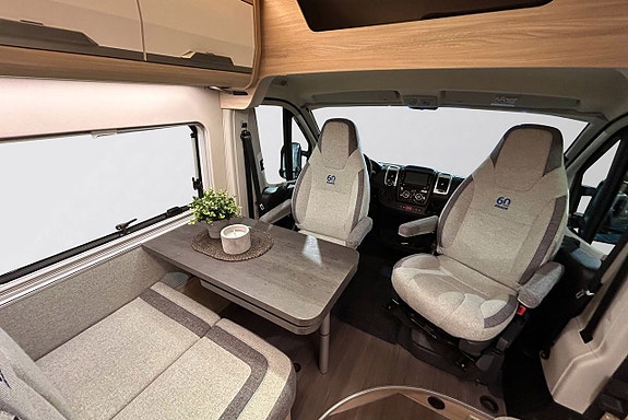 Knaus BOXSTAR 600 STREET 60 YEARS AUTOMAT Dieselvärmare SOLCELL 10 of 30