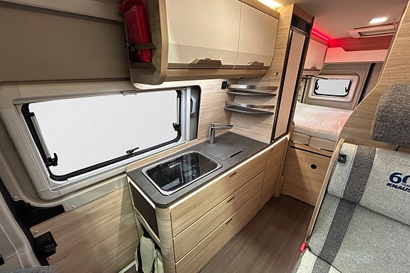 Knaus BOXSTAR 600 STREET 60 YEARS AUTOMAT Dieselvärmare SOLCELL 17 of 30