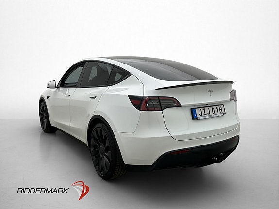 Tesla Model Y 6 of 30