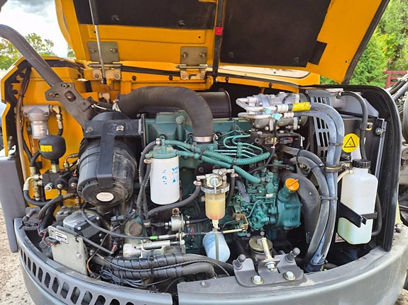 Volvo ECR58 PLUS - Engcon - SVAB - Grip - Finans - Transport 5 of 12