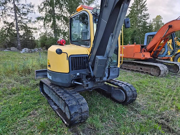 Volvo ECR58 PLUS - Engcon - SVAB - Grip - Finans - Transport 3 of 12