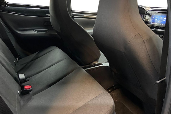 Toyota Aygo X 9 of 21