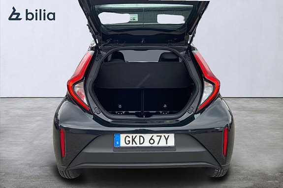 Toyota Aygo X 12 of 21