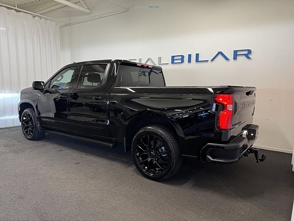 Chevrolet Silverado 1500 3 of 27