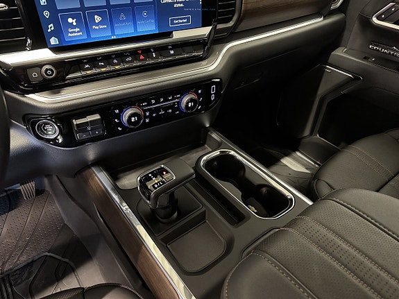 Chevrolet Silverado 1500 9 of 27