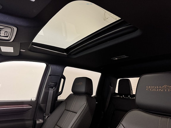 Chevrolet Silverado 1500 7 of 27